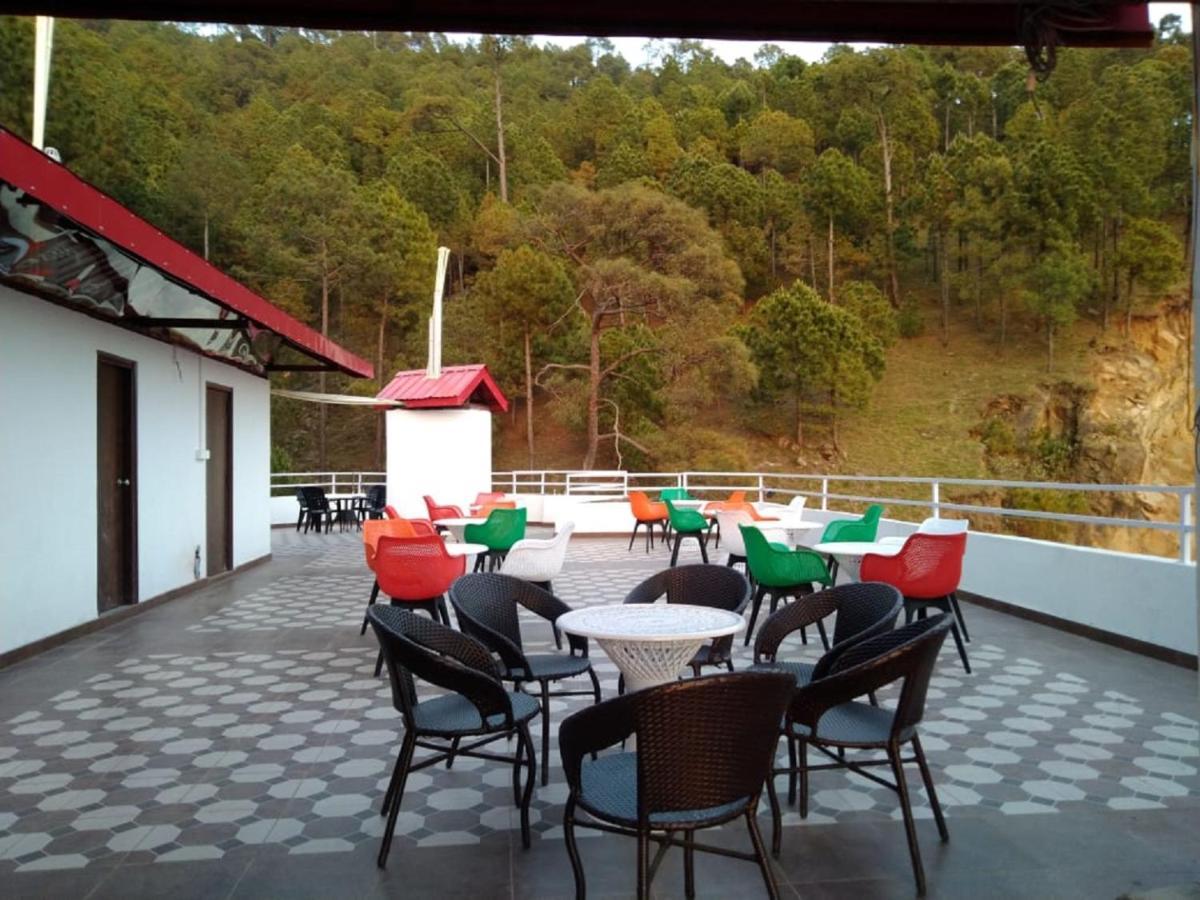 Hotel Le Halcyon , Kasauli Solan Exterior foto
