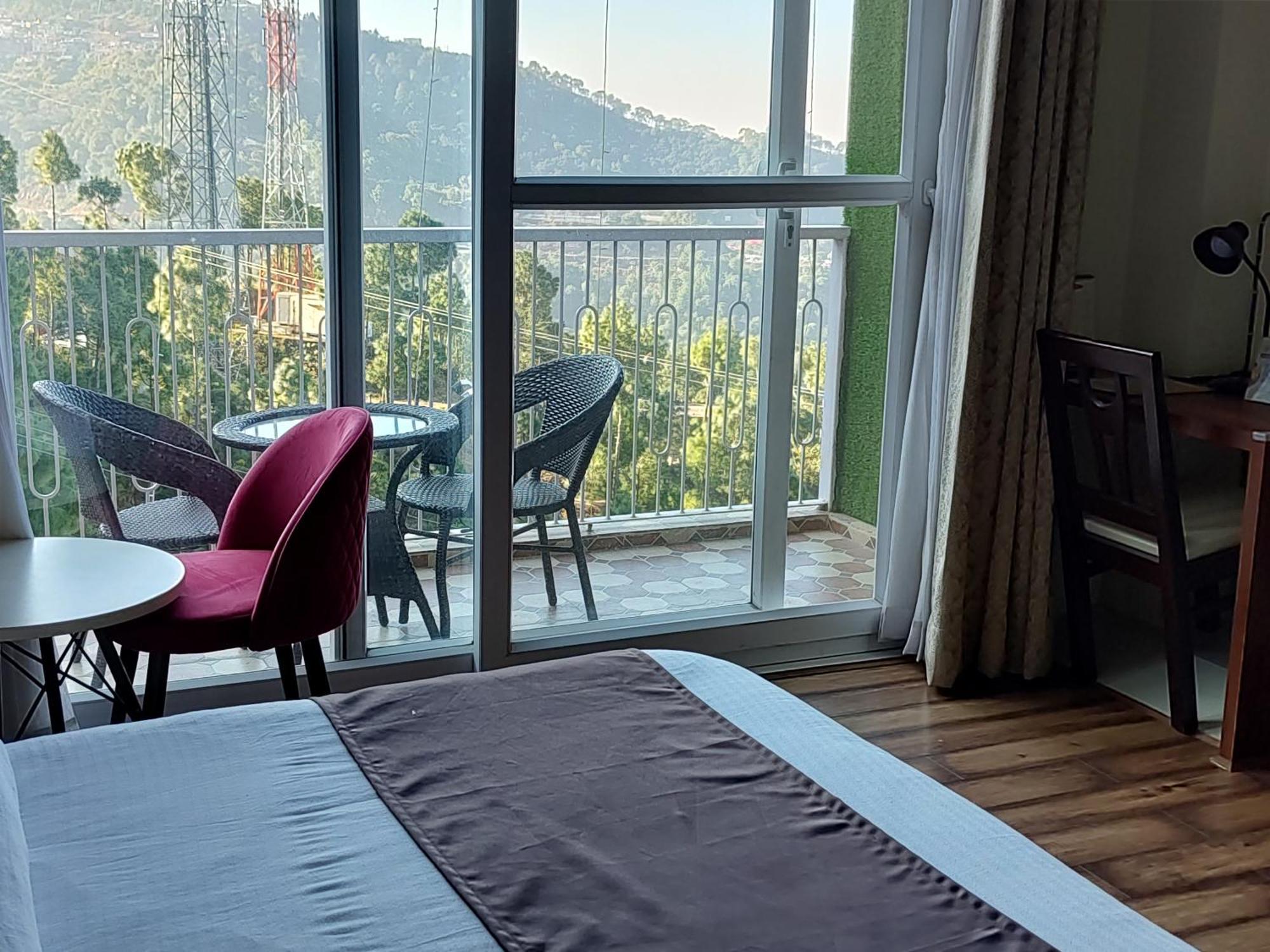 Hotel Le Halcyon , Kasauli Solan Exterior foto