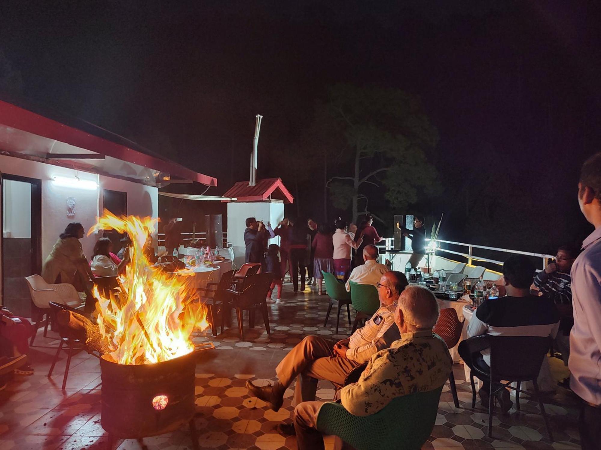 Hotel Le Halcyon , Kasauli Solan Exterior foto
